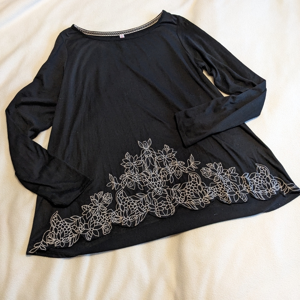 Woman's embroidered top